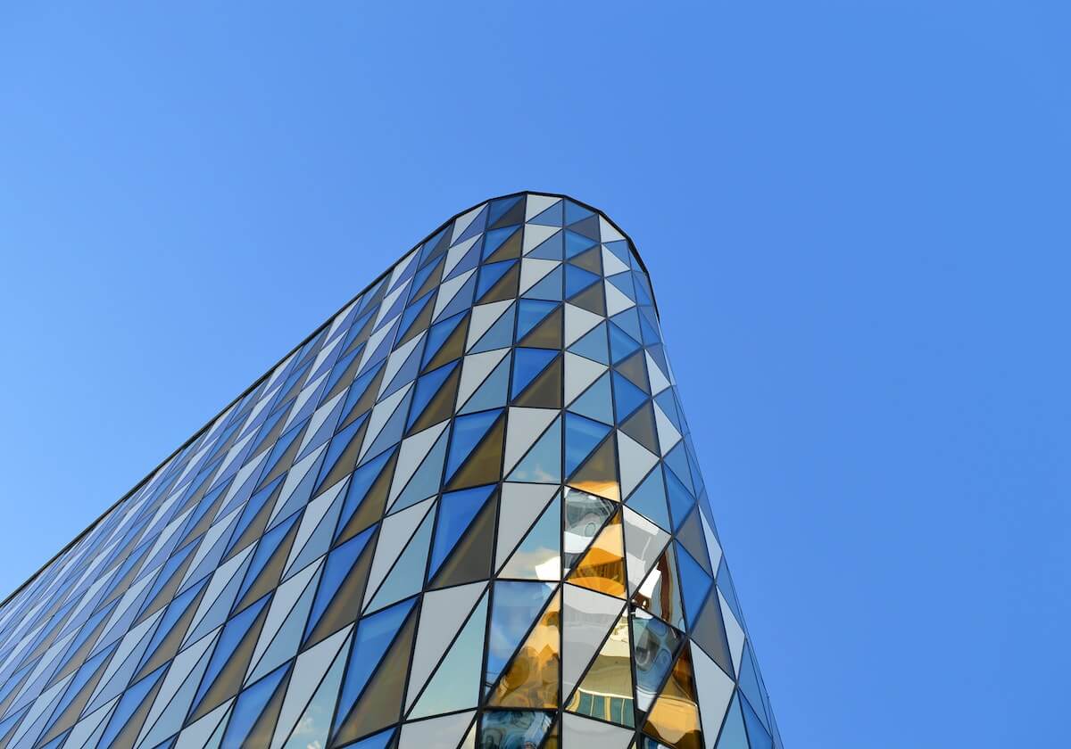 开云-爱游戏-22岁生日礼！苏翊鸣82.41分封王，五朝元老徐梦桃卫冕，中国冬奥代表团一夜夺两金